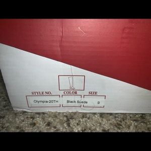 Nature Breeze Thigh high suede boots